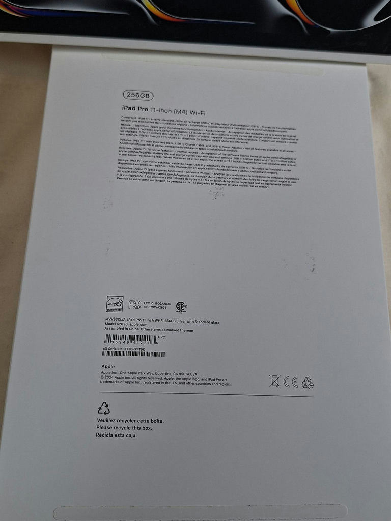 Apple iPad Pro 11-inch (M4) Wi‑Fi 256GB with Box and Folio Case - image 3 of 4