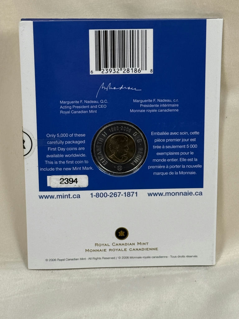 Polar Bear Two-Dollar Coin – Royal Canadian Mint First Day of Minting Card (2006) - image 4 of 4