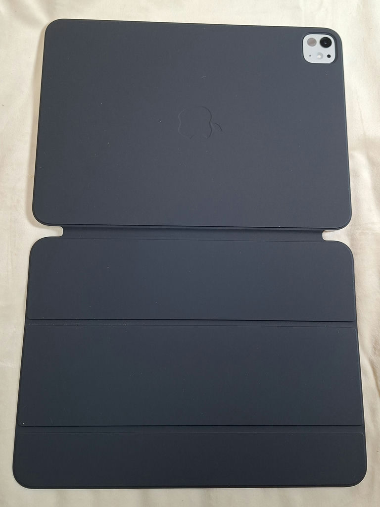 Apple iPad Pro 11-inch (M4) Wi‑Fi 256GB with Box and Folio Case - image 4 of 4