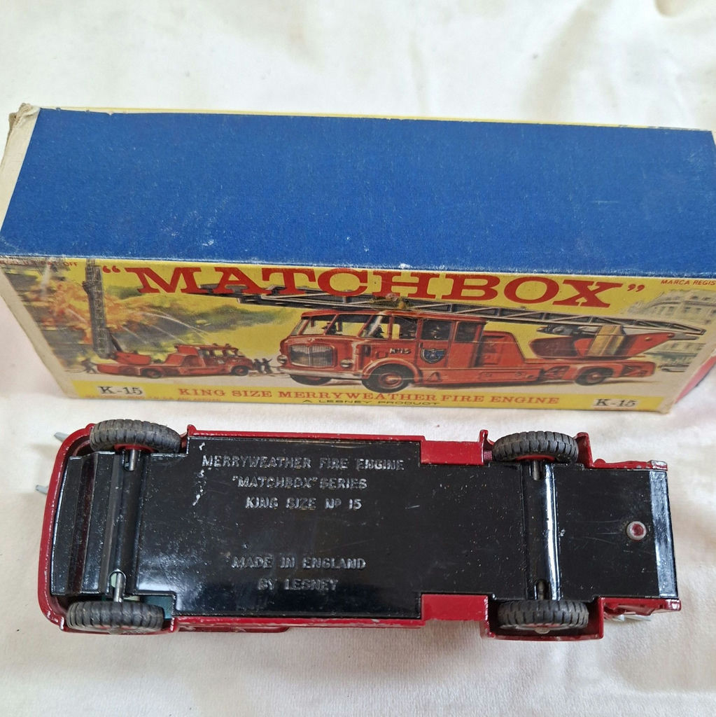 Matchbox King Size Merryweather Fire Engine K-15 with Box - image 5 of 6