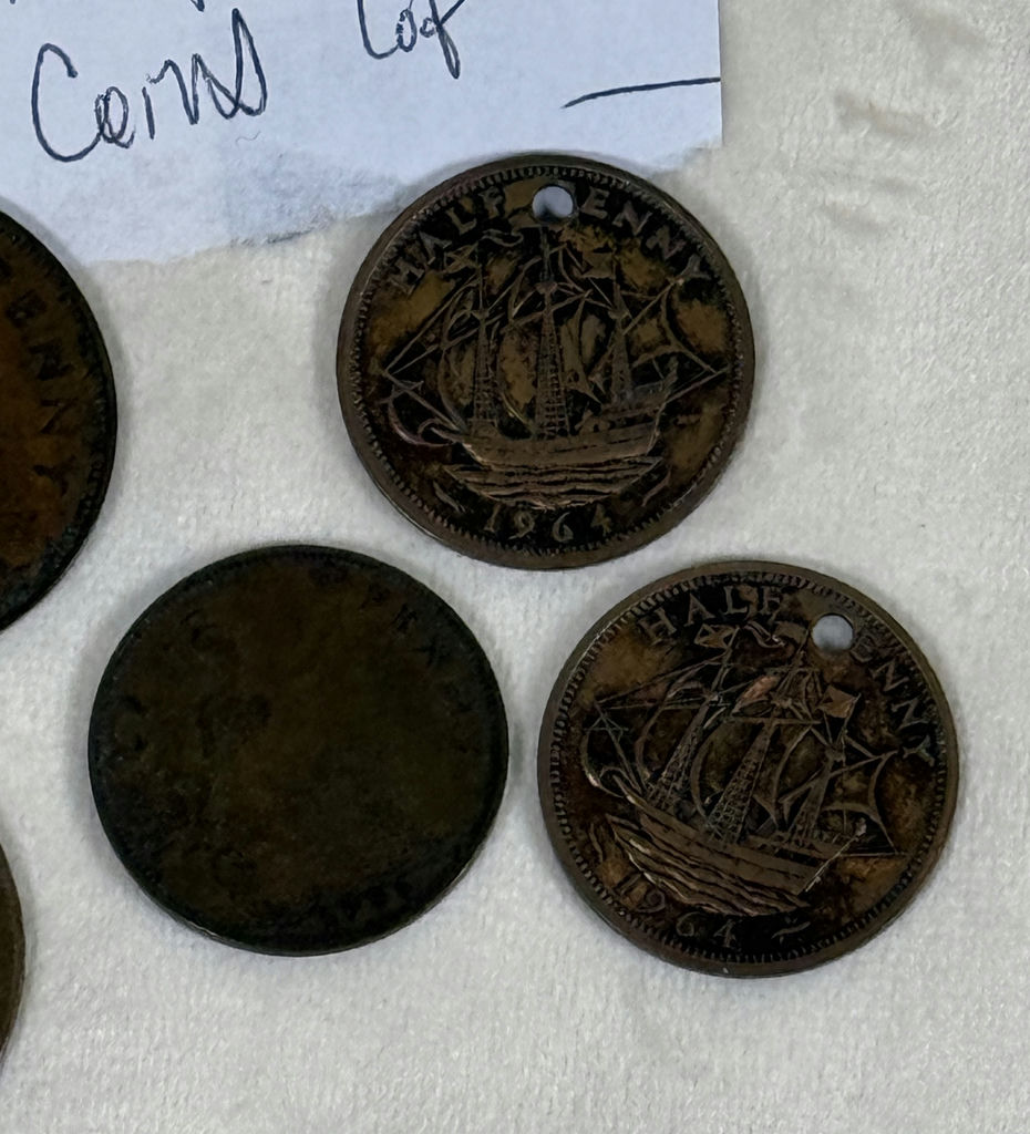 British Halfpenny and Penny Coin Lot - image 4 of 7