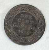 Two Canadian Large Cent Coins (1913 and 1920) - thumbnail 4 of 6
