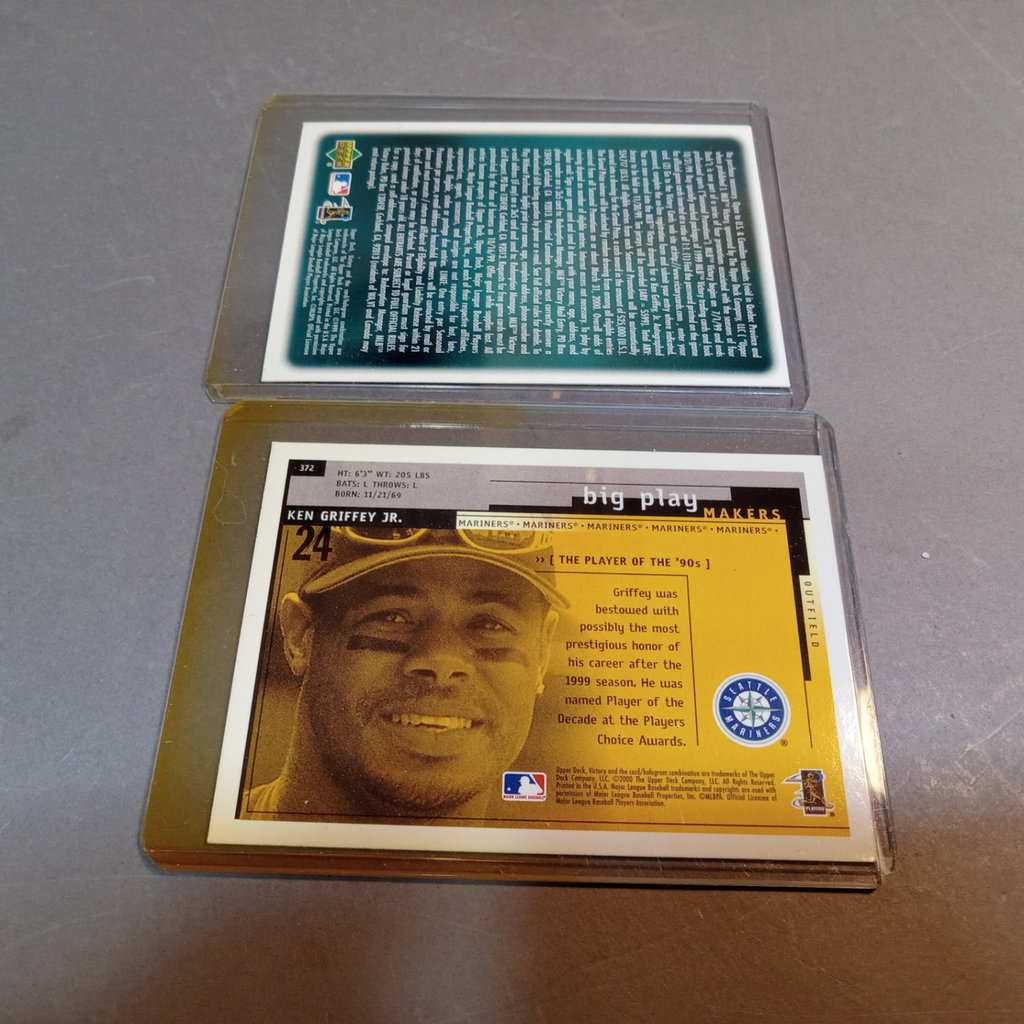 Ken Griffey Jr / Sr Baseball Trading and Collectors Cards - image 10 of 20