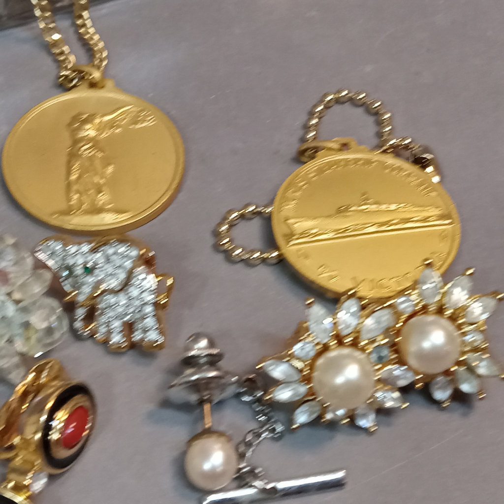 Costume Bling - image 11 of 15