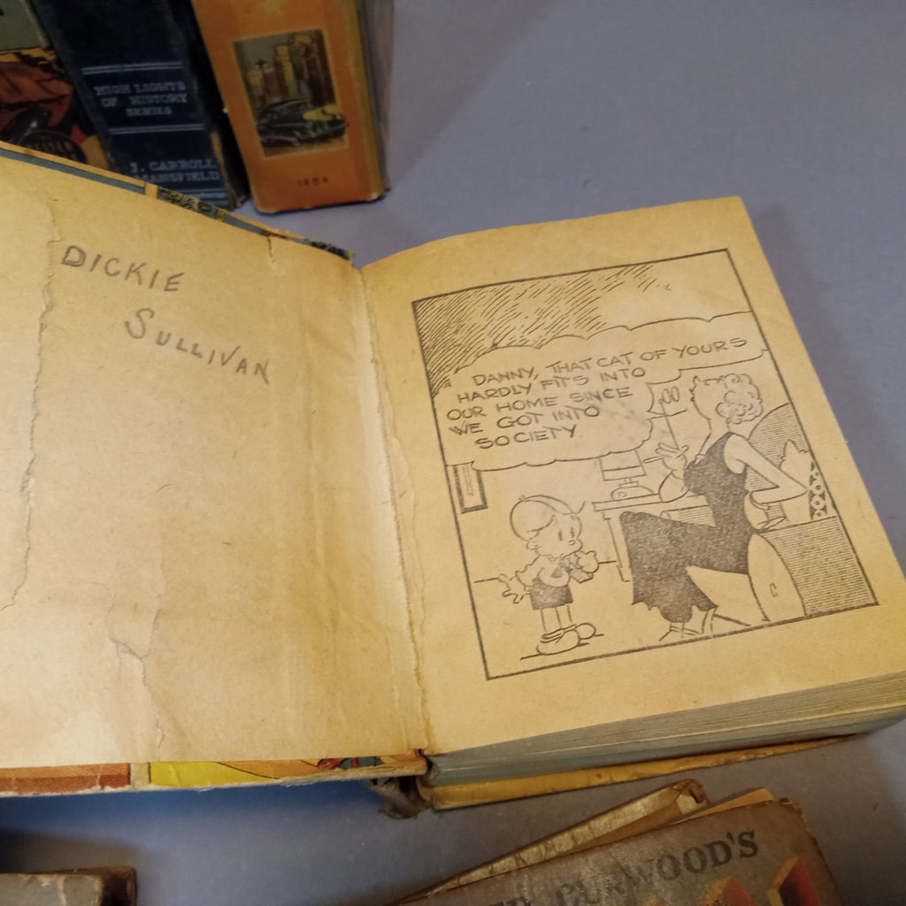 Little Books with Big Stories / 1930s-1940s - image 14 of 16
