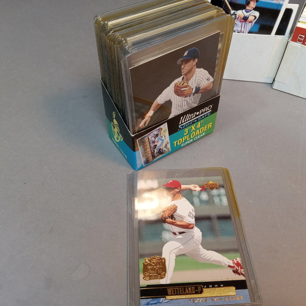 Unsorted Baseball Cards Potpourri 1980s to 2000s - image 2 of 7
