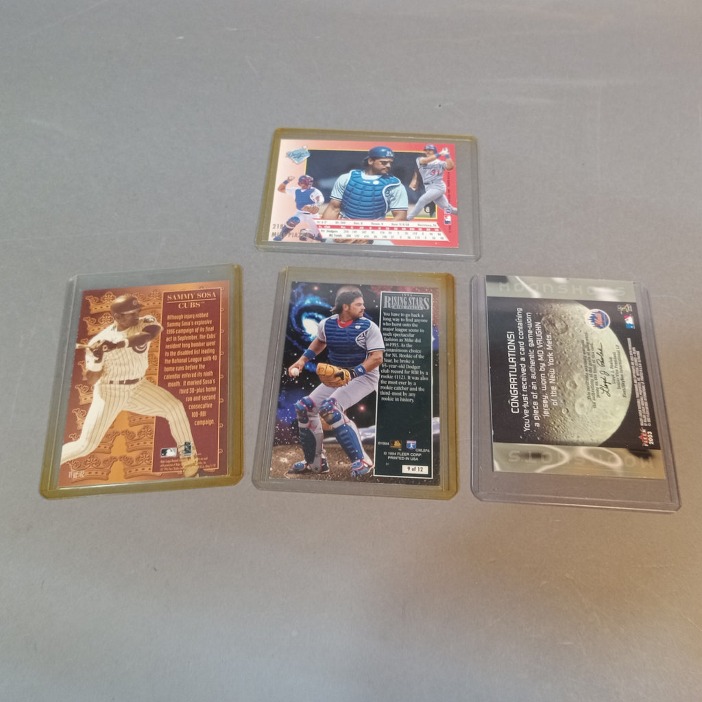 Fleer Hologram / Foil Baseball Trading Cards - image 13 of 19