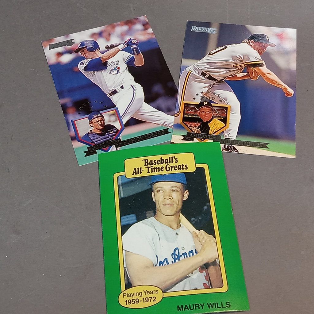Unsorted Baseball Cards Potpourri 1980s to 2000s - image 6 of 7