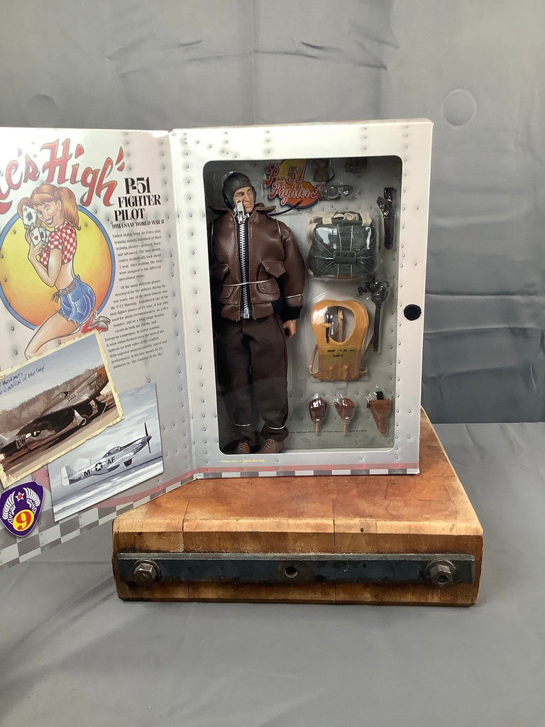 The Ultimate Soldier P-51 Fighter Pilot Action Figure - image 5 of 5