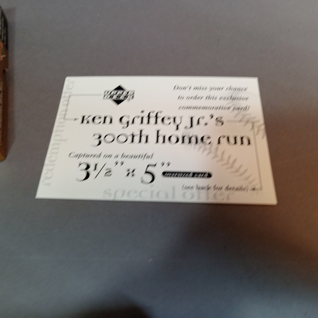 Ken Griffey Jr / Sr Baseball Trading and Collectors Cards - image 3 of 20