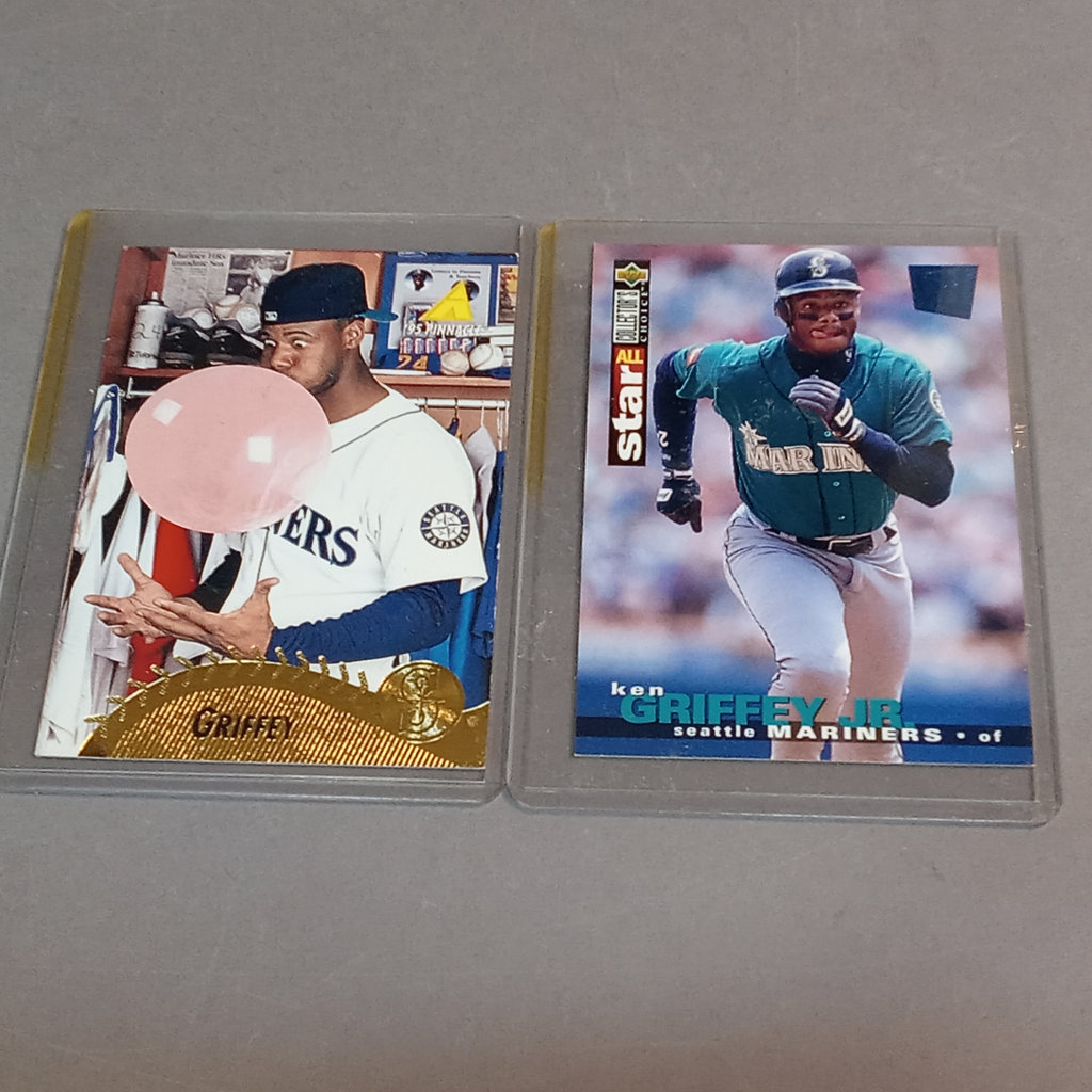 Ken Griffey Jr / Sr Baseball Trading and Collectors Cards - image 13 of 20
