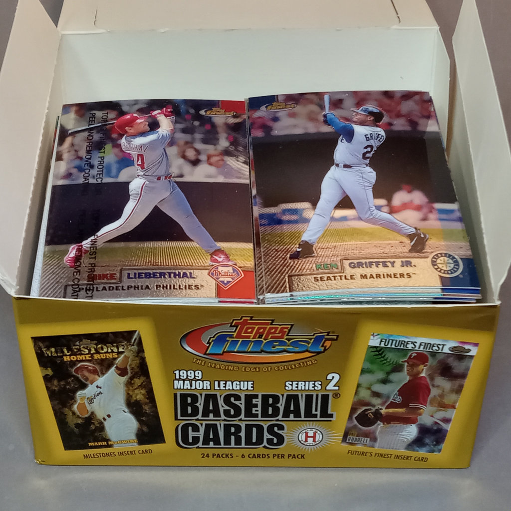 Topps Baseball Trading Cards - image 6 of 13