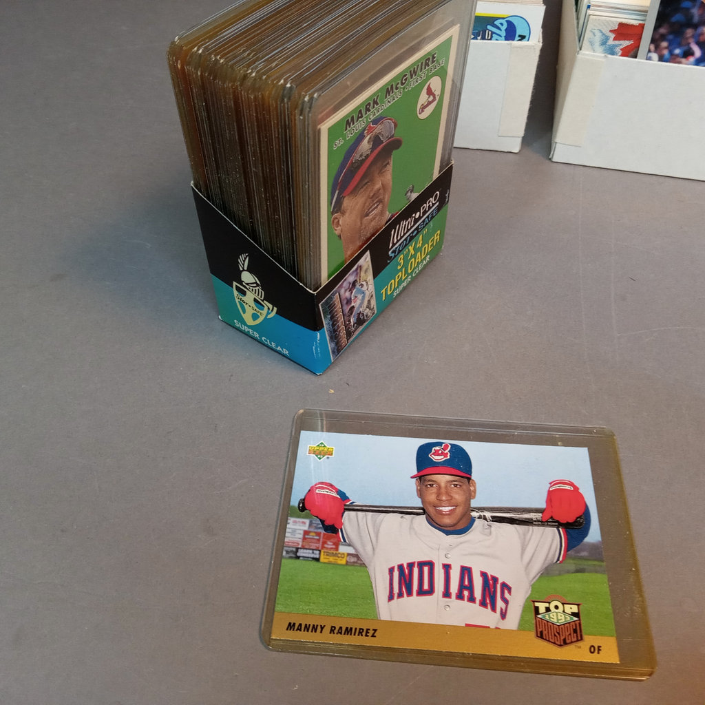 Unsorted Baseball Cards Potpourri 1980s to 2000s - image 2 of 7