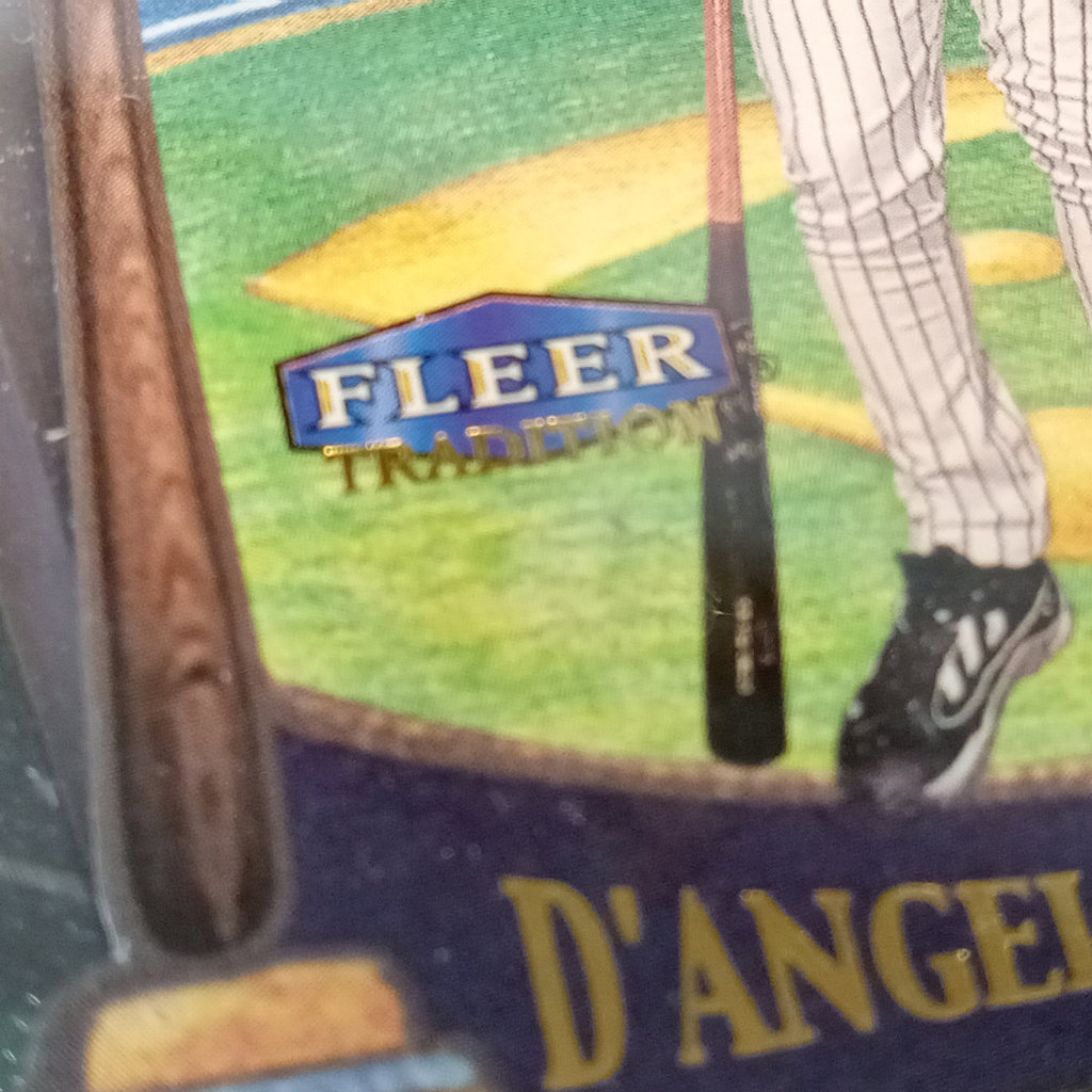 Fleer Hologram / Foil Baseball Trading Cards - image 5 of 19