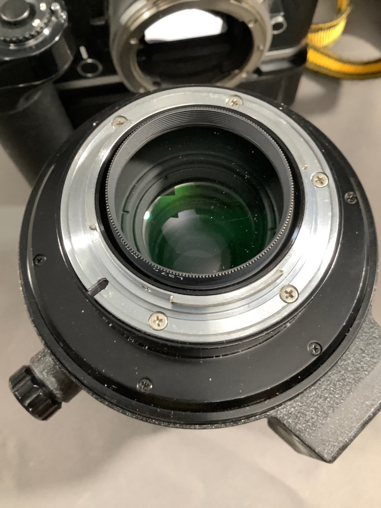 Nikon SLR Camera Kit & Lenses - image 8 of 9