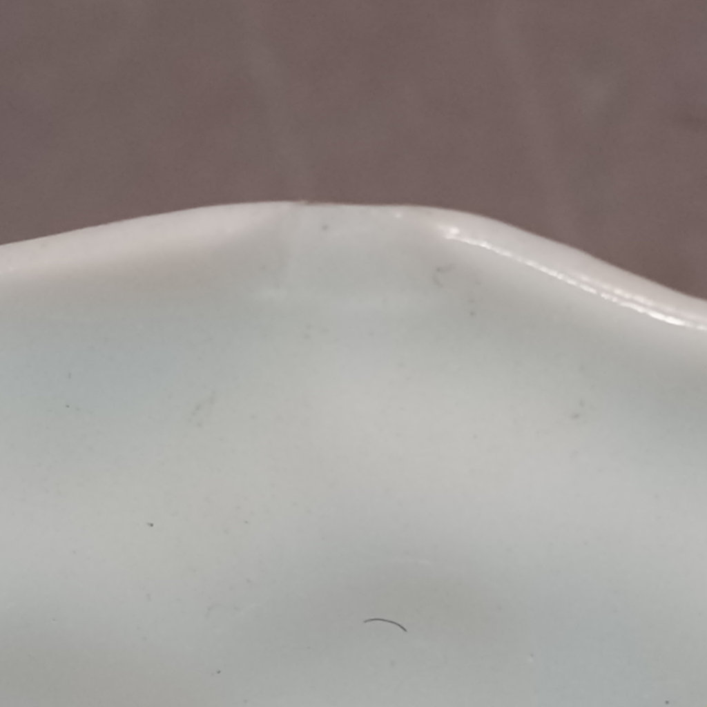 Belleek Decor - image 24 of 24