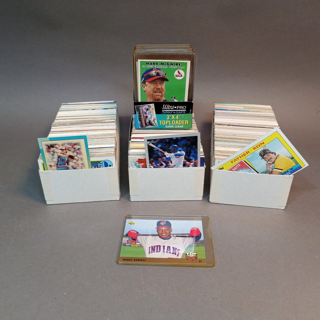 Unsorted Baseball Cards Potpourri 1980s to 2000s - image 1 of 7