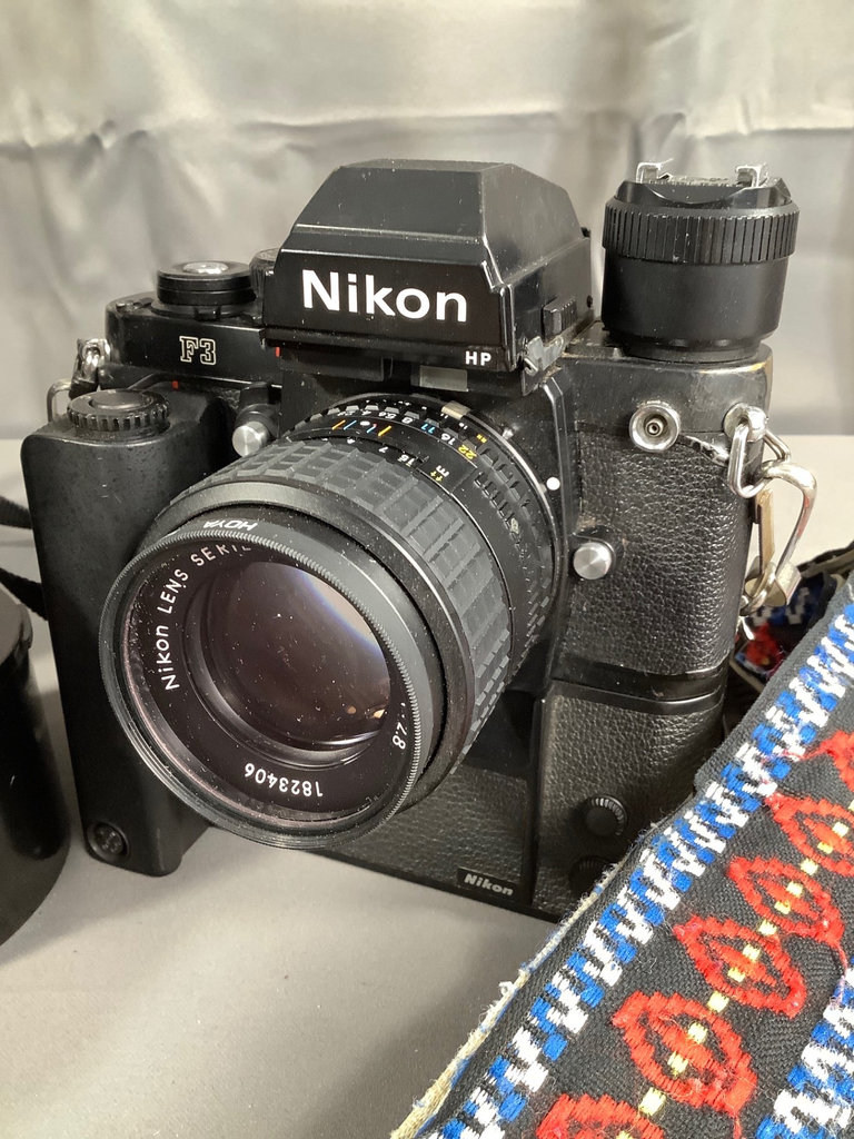 Nikon SLR Film Kit & Lenses - image 2 of 6