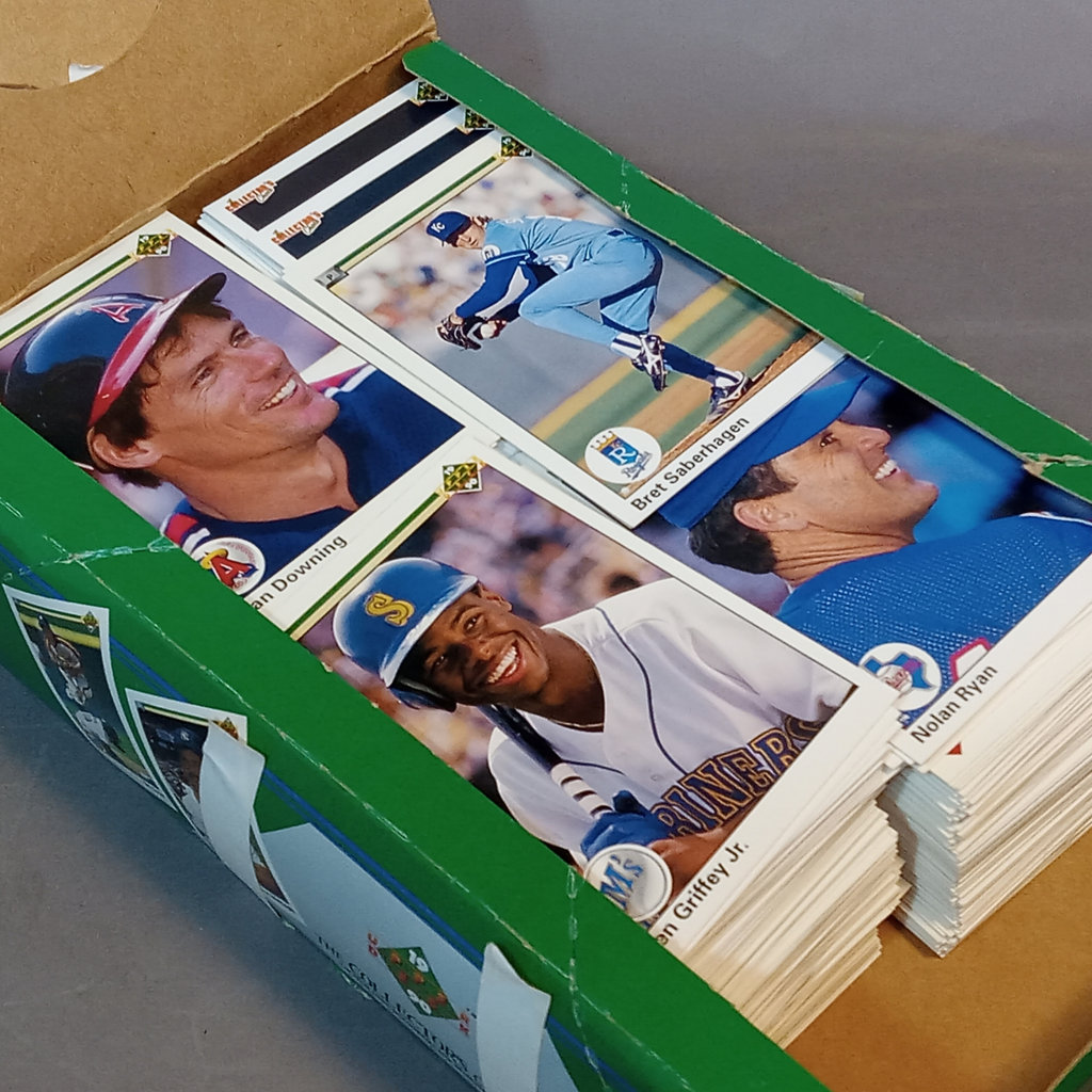 Upper Deck 1990 Baseball Trading Cards - image 3 of 7