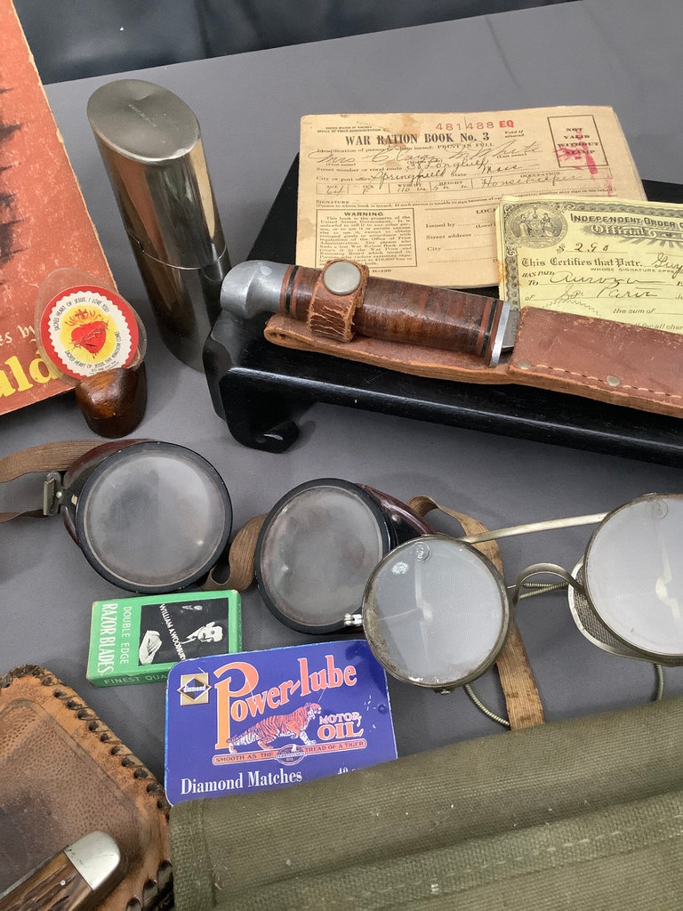 What's In Grampah's Desk Drawer? - image 5 of 10