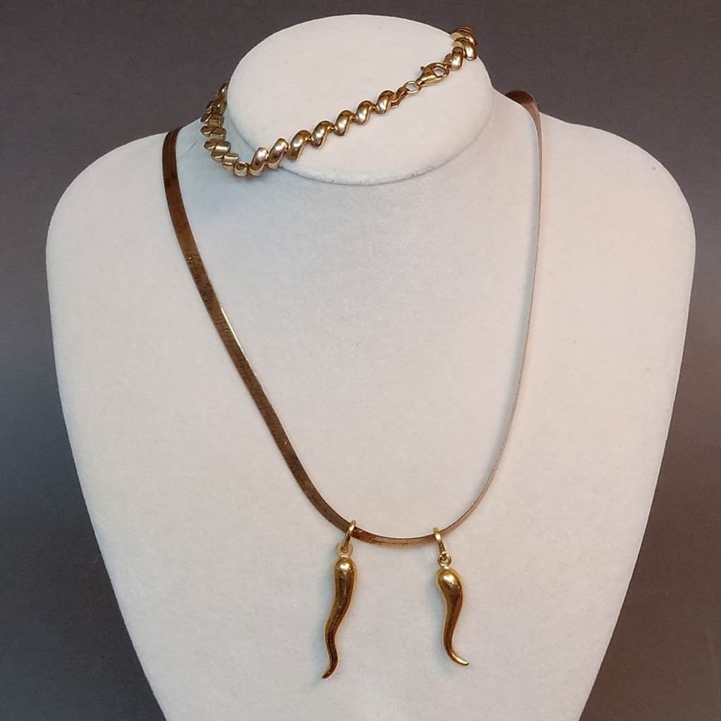 10KT Yellow Gold Jewelry - image 1 of 14