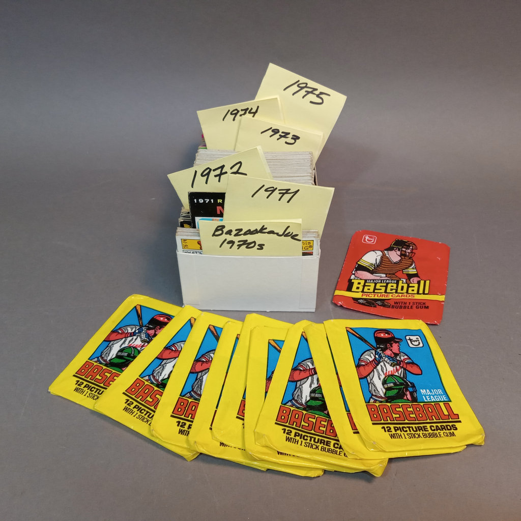Topps Baseball Trading Cards / 1971 to 1975 - image 1 of 21