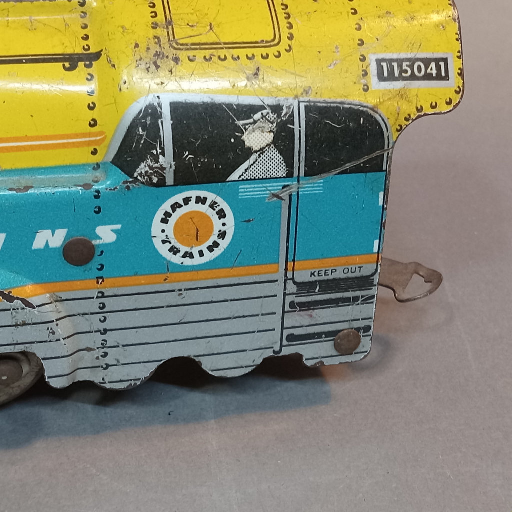 Vintage Tin Toys - image 5 of 19