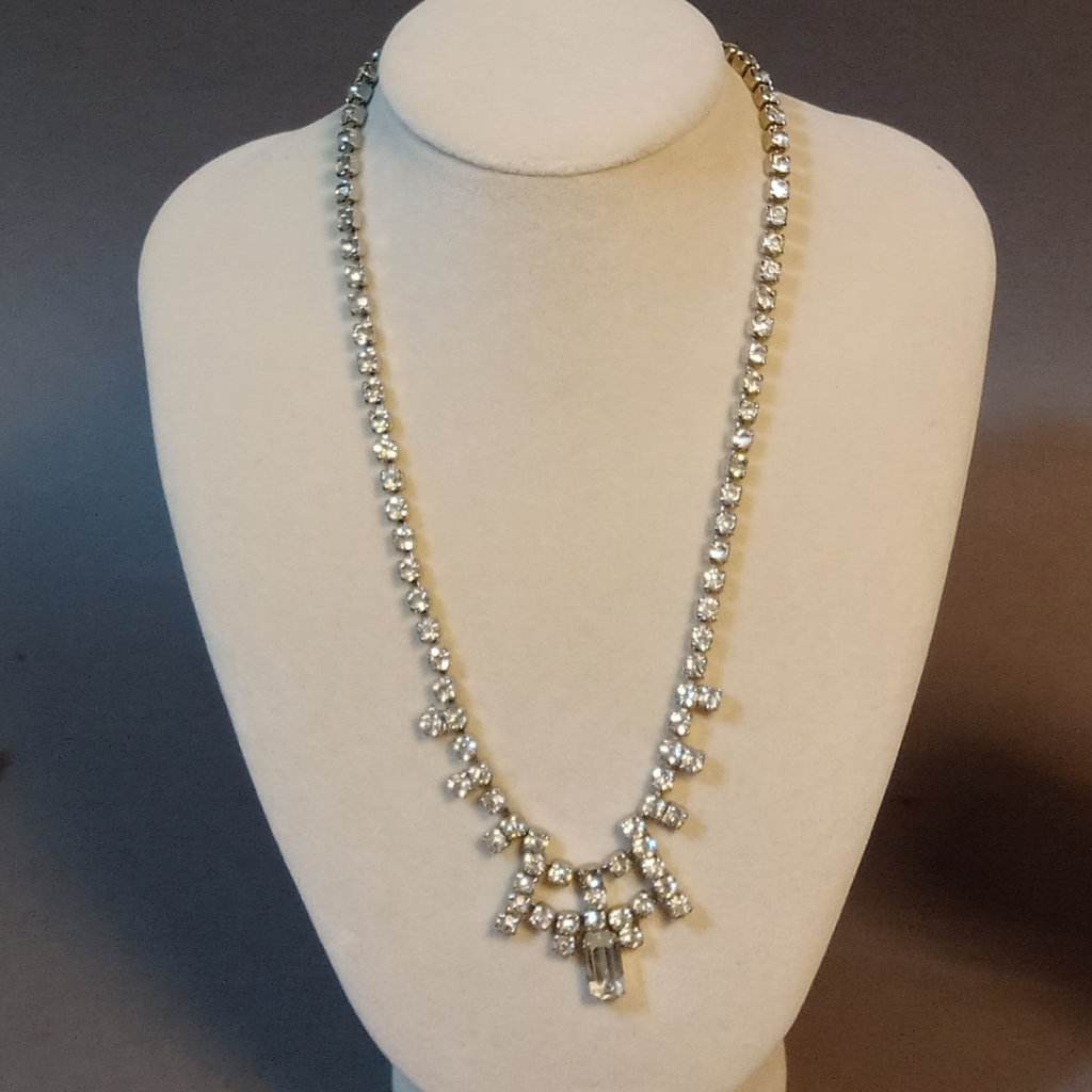 Rhinestone Bling - image 3 of 16
