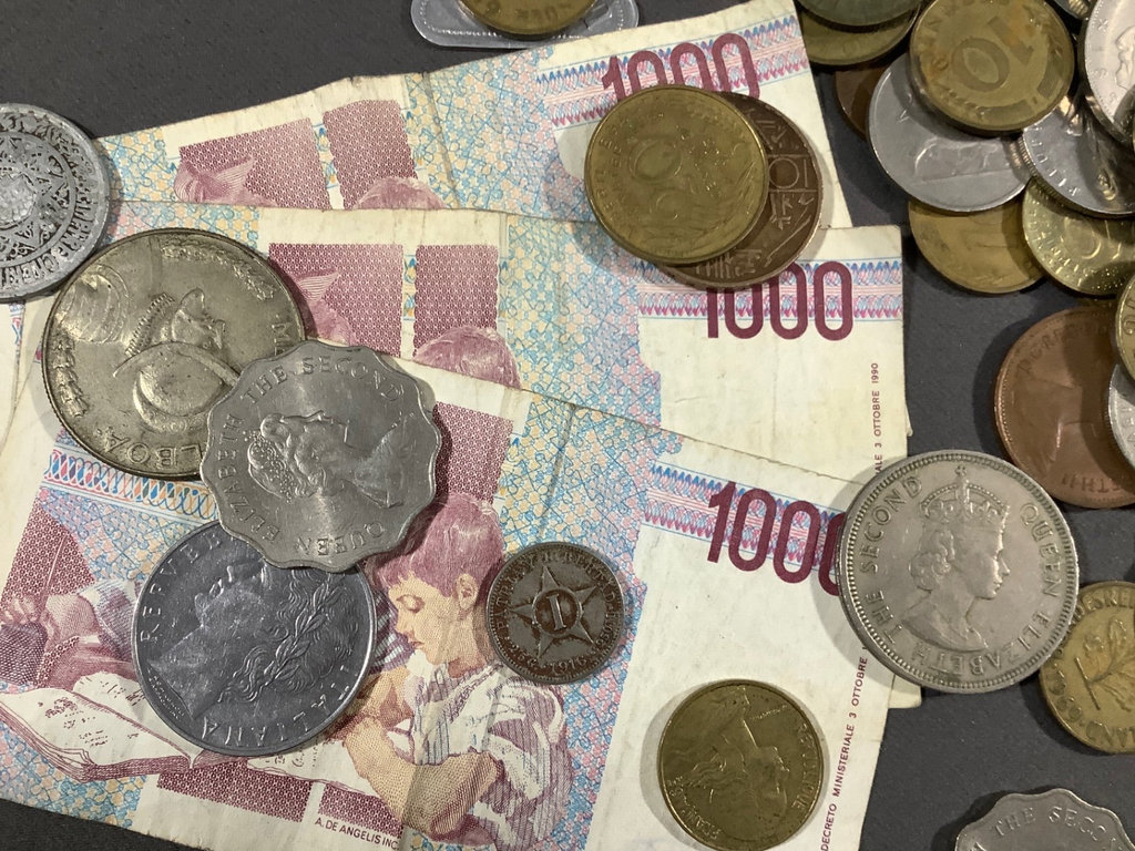 Foreign Coins and Paper Money - image 2 of 6