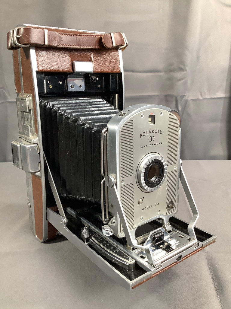 Polaroid Land Camera Model 95a - image 6 of 7