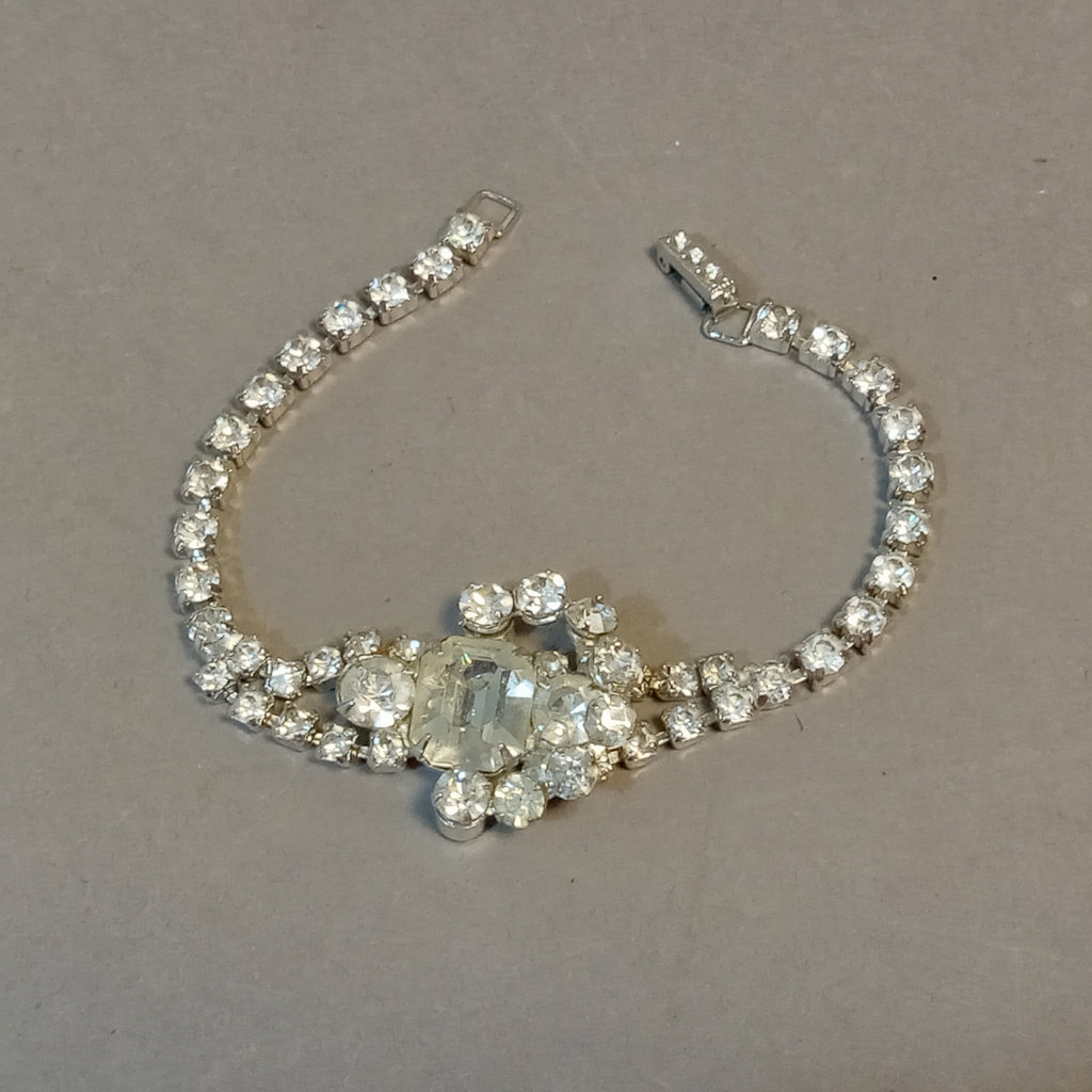 Rhinestone Bling - image 14 of 16