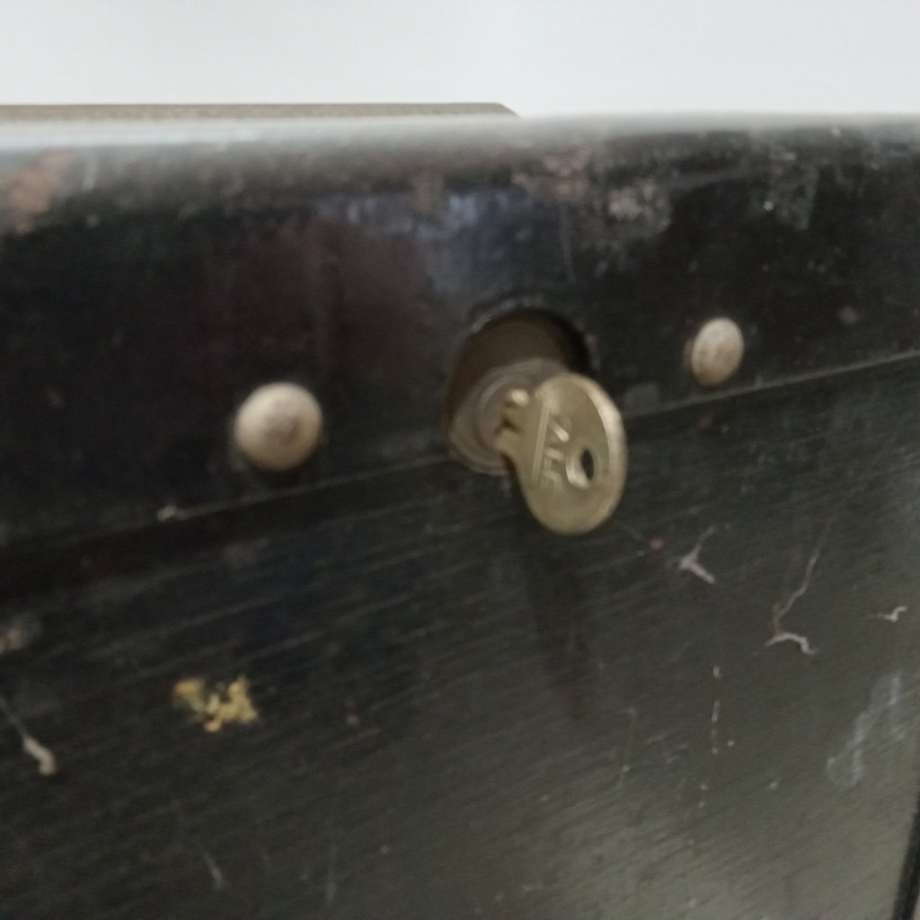 Antique Nickel Slot Machine - image 13 of 22