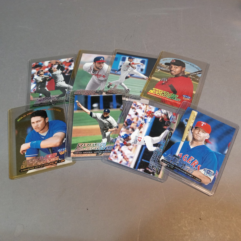 Fleer Hologram / Foil Baseball Trading Cards - image 14 of 19