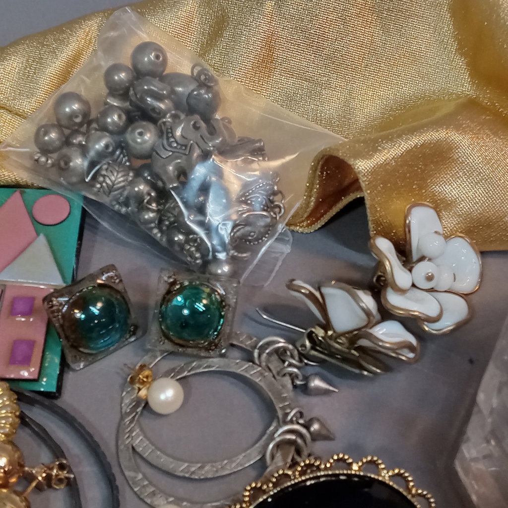 Costume Bling - image 13 of 15