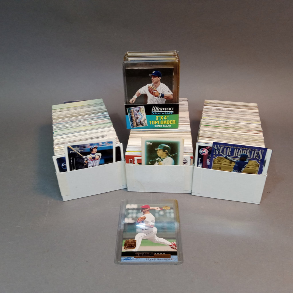 Unsorted Baseball Cards Potpourri 1980s to 2000s - image 1 of 7