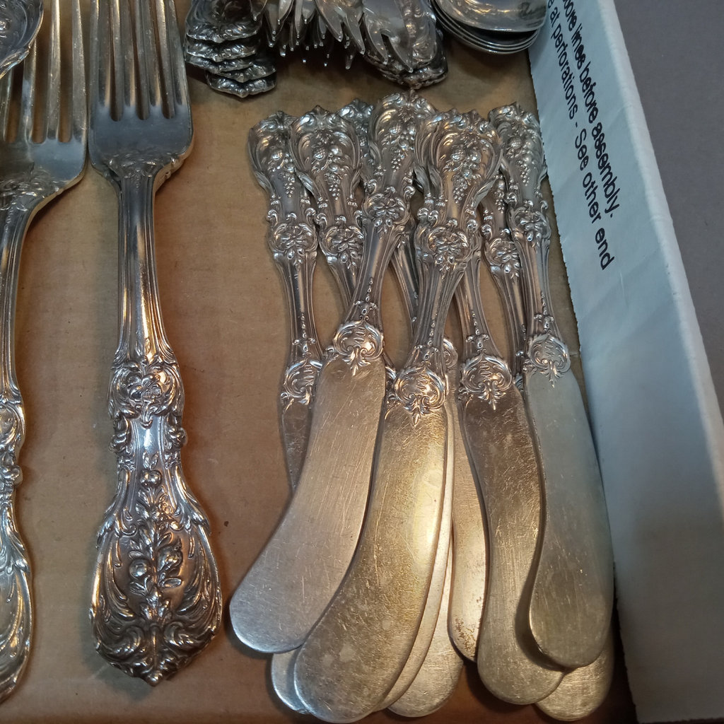 Reed & Barton Sterling Flatware / 1610+dwt - image 5 of 15