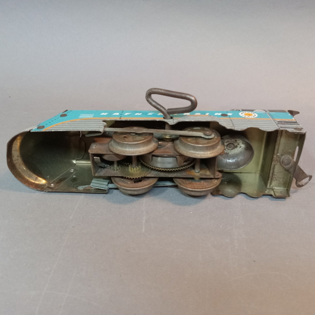 Vintage Tin Toys - image 6 of 19