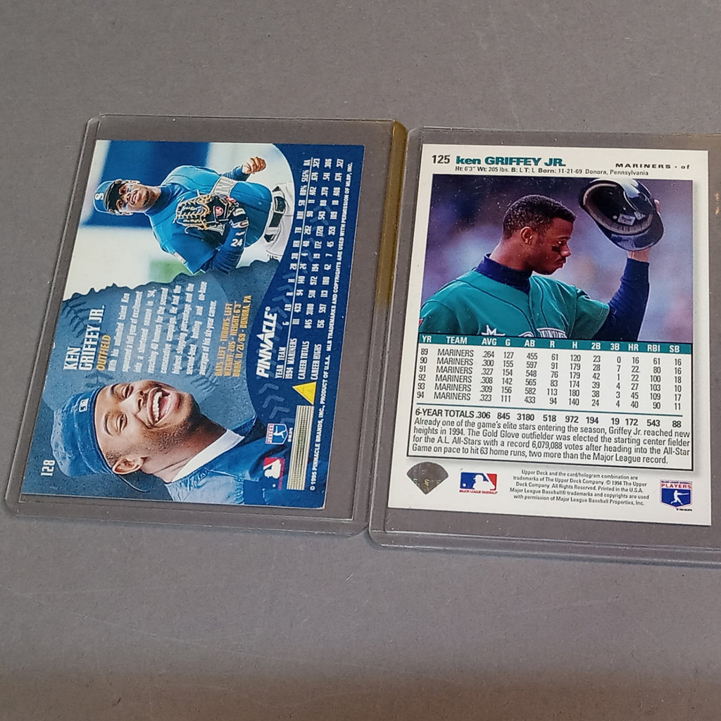 Ken Griffey Jr / Sr Baseball Trading and Collectors Cards - image 14 of 20