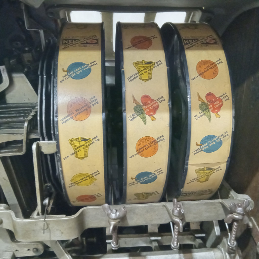 Antique Nickel Slot Machine - image 17 of 22