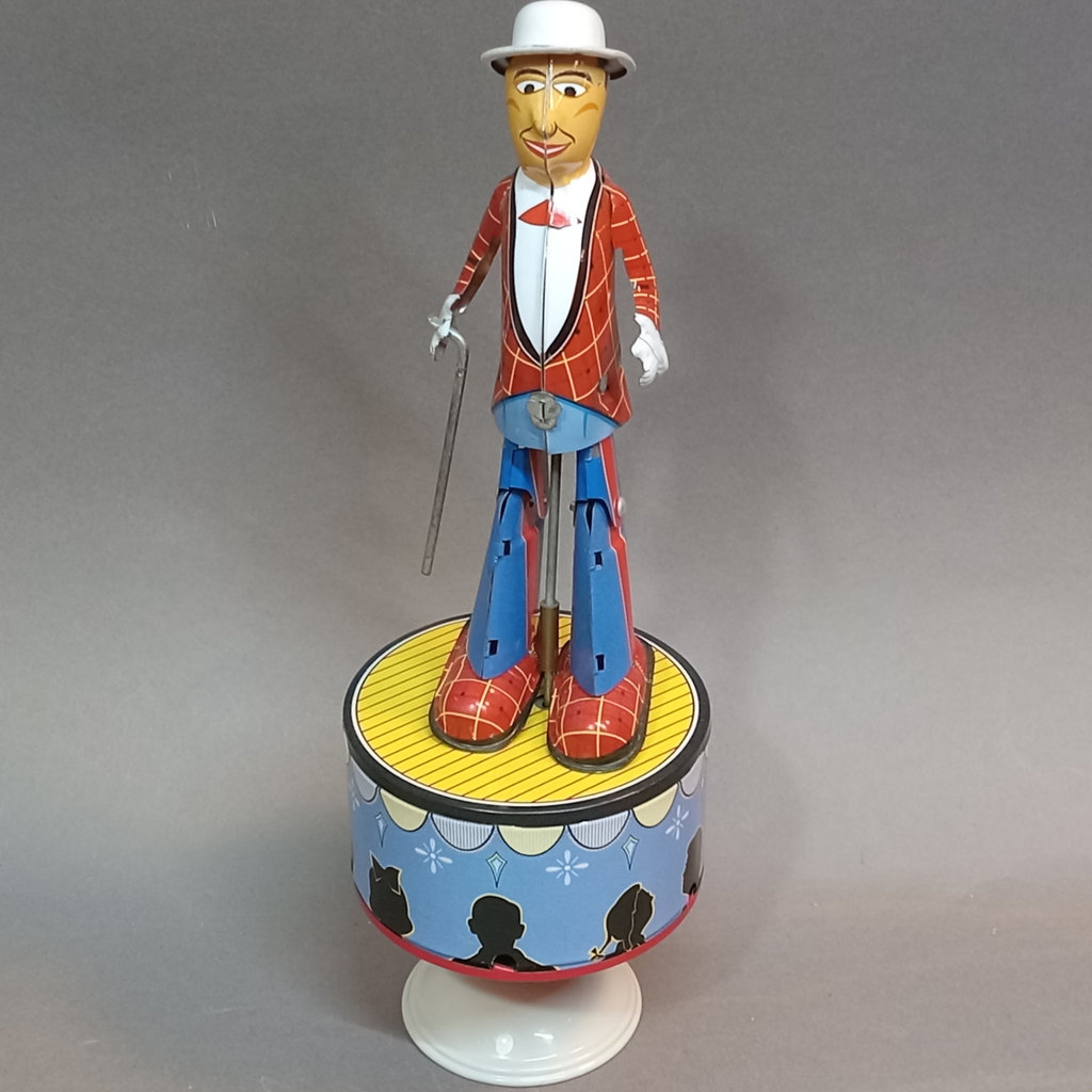 Vintage Tin Toys - image 2 of 19