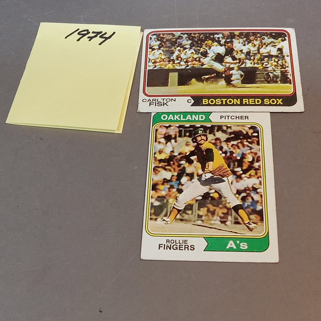 Topps Baseball Trading Cards / 1971 to 1975 - image 16 of 21