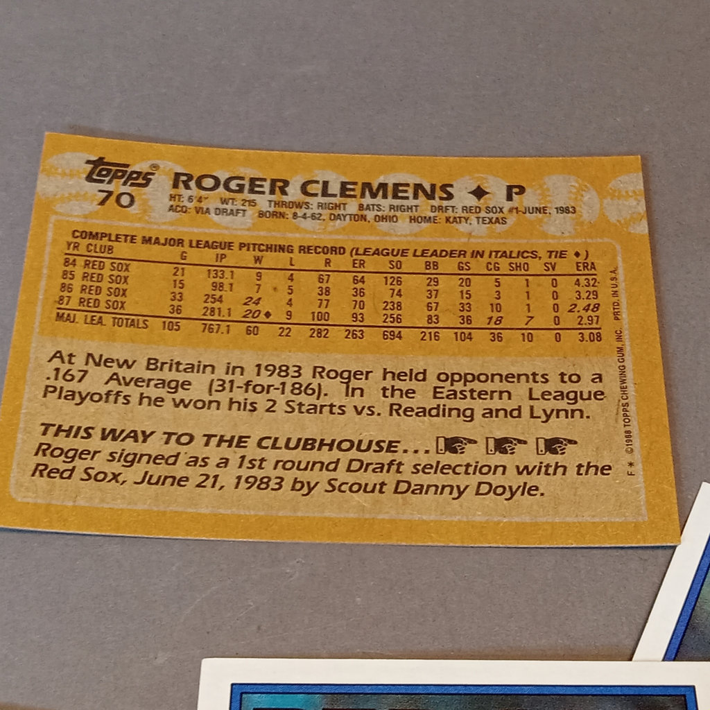 Roger Clemens Baseball Cards, Graded 2000 and More - image 14 of 14