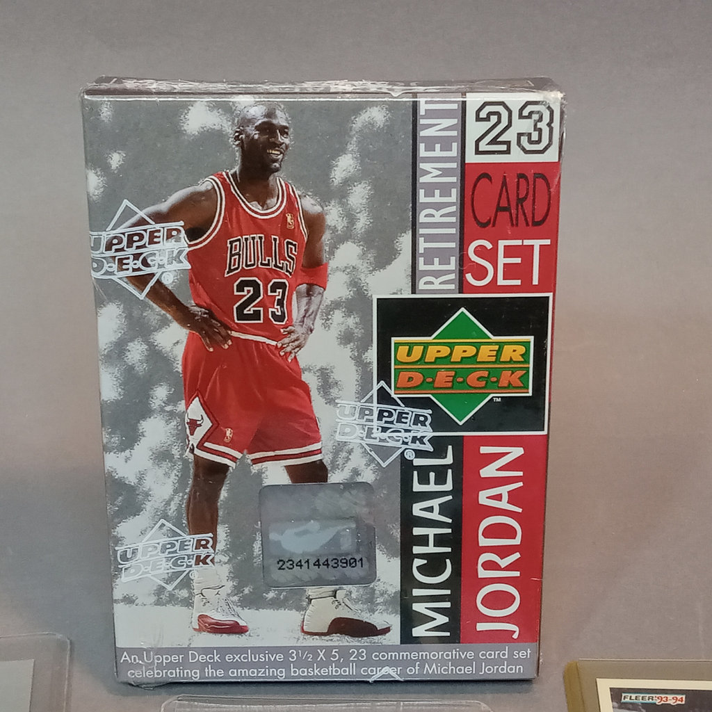 Michael Jordan Trading Cards - image 2 of 14
