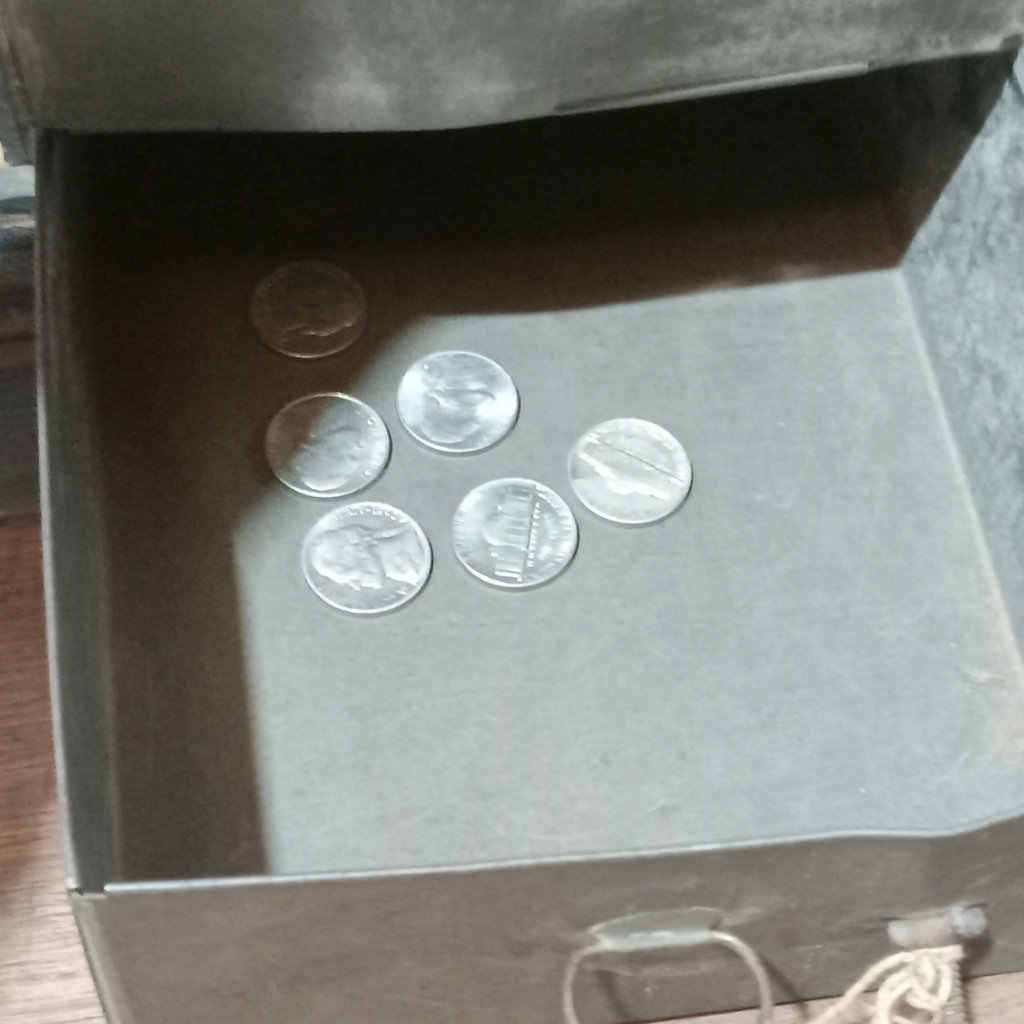 Antique Nickel Slot Machine - image 21 of 22