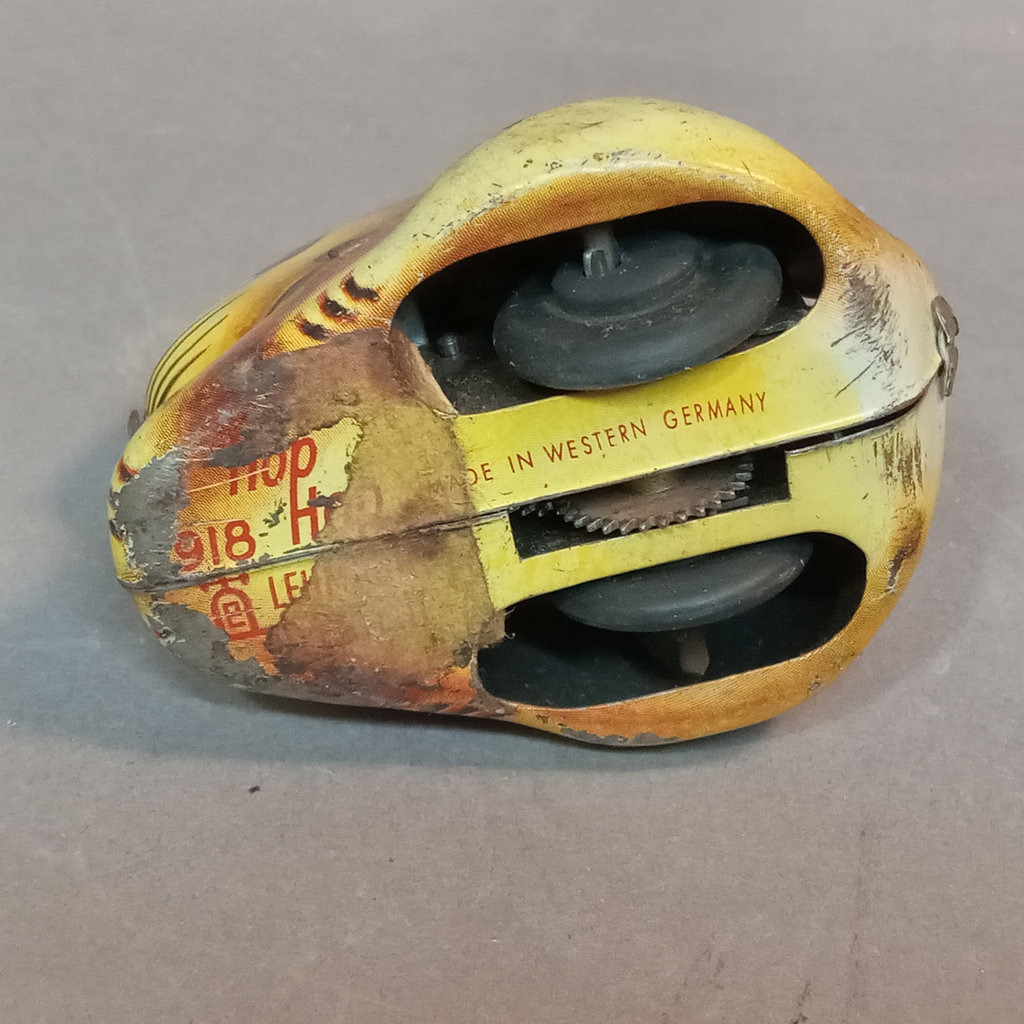 Vintage Tin Toys - image 19 of 19