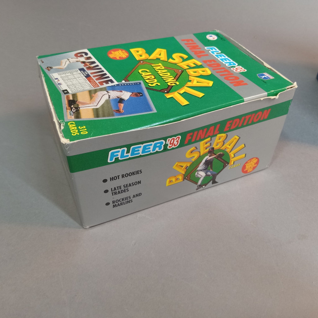Fleer Baseball Trading Cards - image 2 of 13