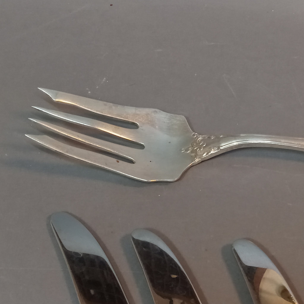 Towle Sterling Flatware / 380+ dwt - image 9 of 11
