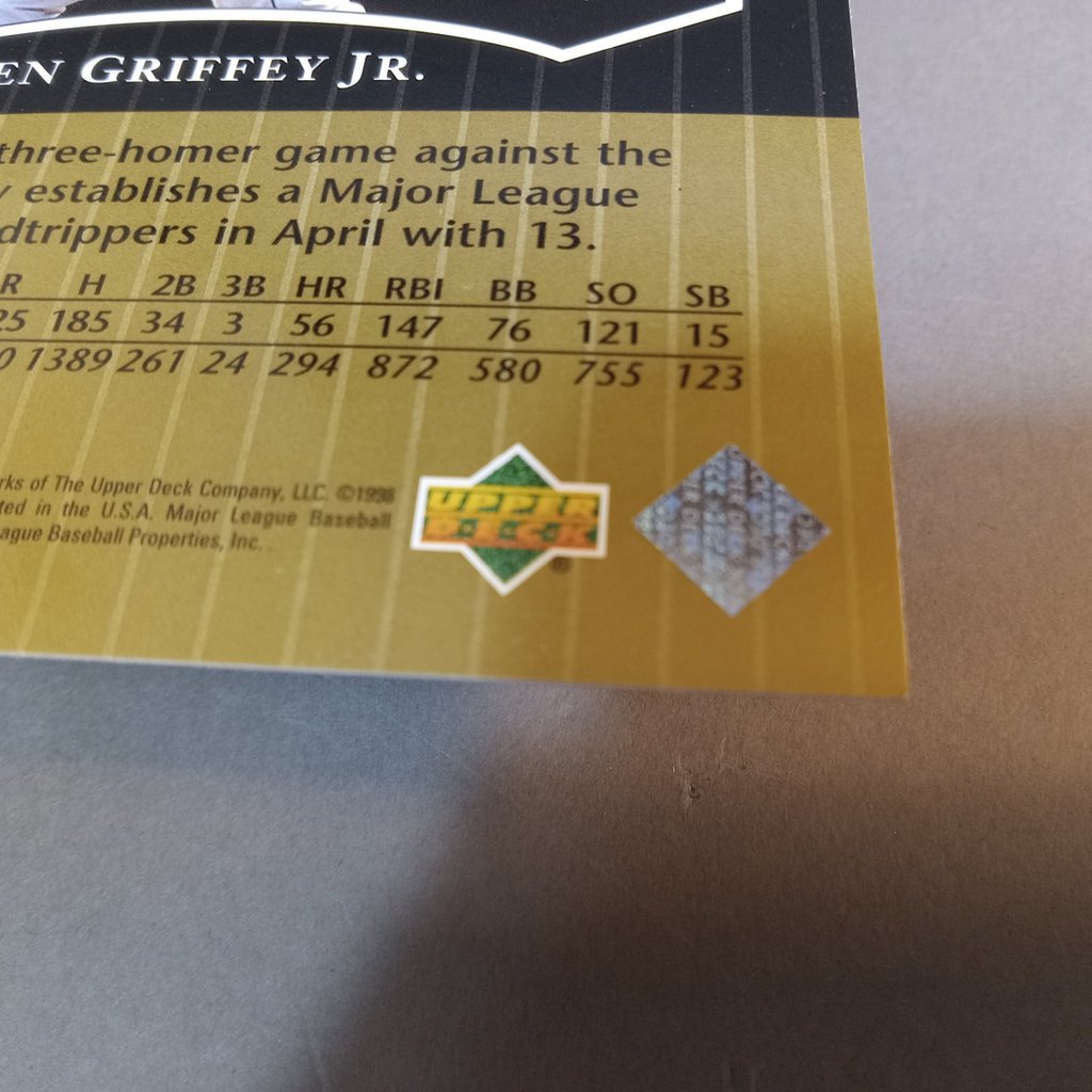 Ken Griffey Jr / Sr Baseball Trading and Collectors Cards - image 6 of 20