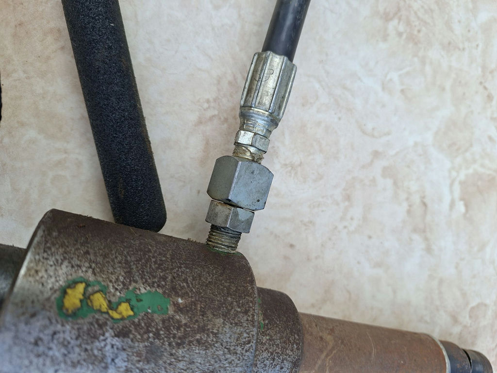 Enerpac Hydraulic Hand Pump and Cylinder - image 7 of 11