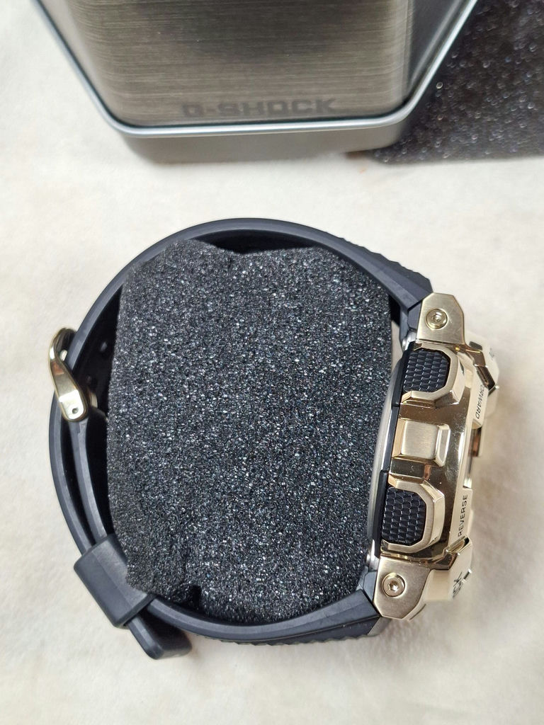 Casio G-Shock GM110G-1A9 Wristwatch with Box and Documentation - image 4 of 9